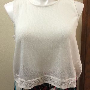 Sheer, linen-like, cropped shirt. Size XL